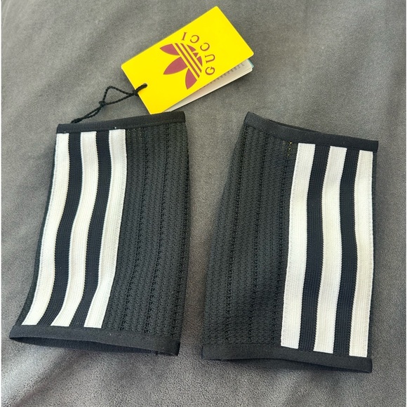 Gucci X Adidas, knit gloves NWT - Picture 5 of 9